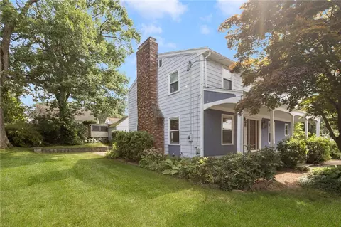 31 St Joseph St, Woonsocket, RI 02895 photo 45