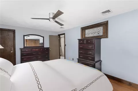 31 St Joseph St, Woonsocket, RI 02895 photo 22