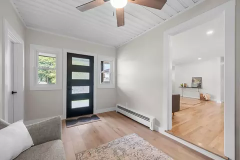 Entry Way - 150 Annette Ave, Woonsocket, RI 02895 photo 1 of 2