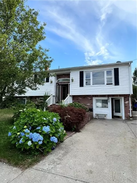 Exterior - 81 Eagle Rd, Cranston, RI 02920 photo 2 of 9