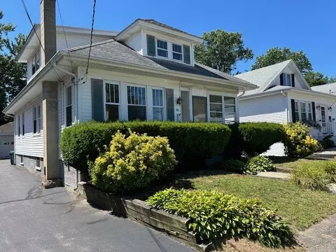 Exterior - 78 Benedict Rd, Warwick, RI 02888 photo 4 of 11