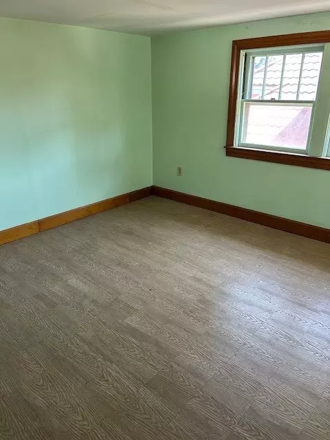 Bedroom - 78 Benedict Rd, Warwick, RI 02888 photo 6 of 6