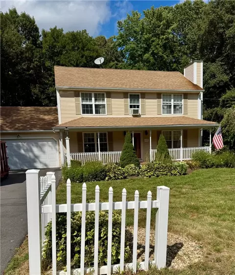224 Lynn Ln, Mapleville, RI 02839 photo 20