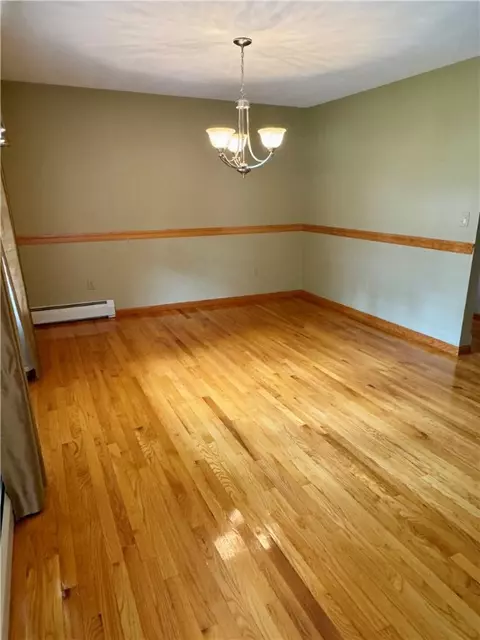 224 Lynn Ln, Mapleville, RI 02839 photo 8