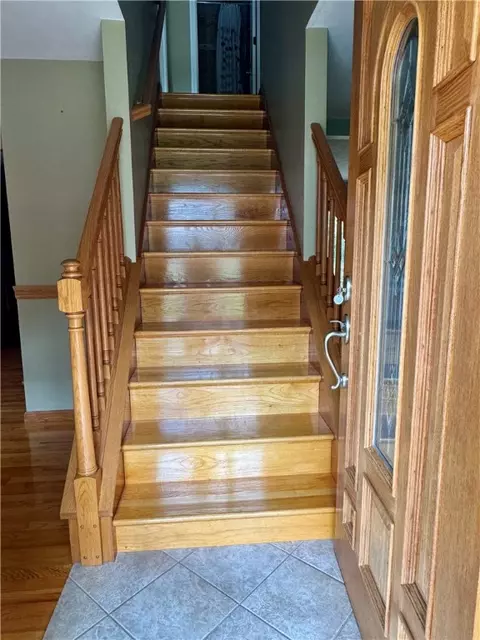 224 Lynn Ln, Mapleville, RI 02839 photo 9
