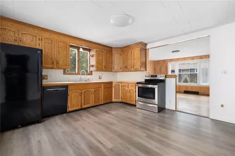 310 Talcott St, Woonsocket, RI 02895 photo 8