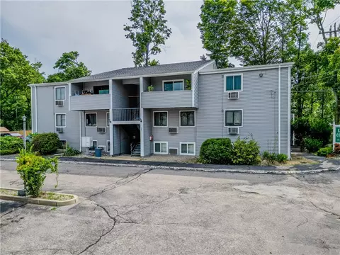 36 Cowesett Ave #12, West Warwick, RI 02893