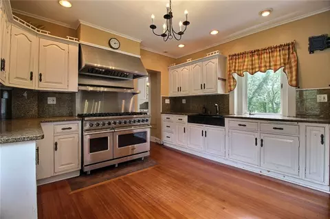 Kitchen - 20 Browning Rd, Westerly, RI 02891 photo 4 of 4