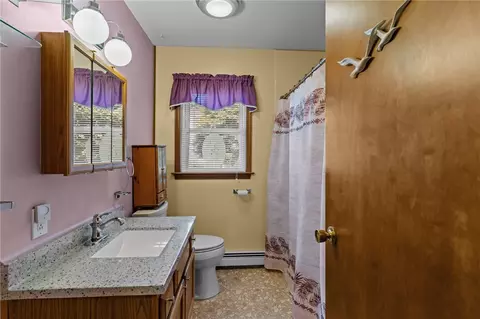 Bath - 73 Phillips Ave, Warwick, RI 02888 photo 1 of 2