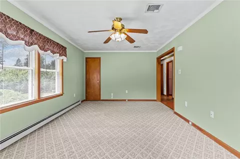 Living - 73 Phillips Ave, Warwick, RI 02888 photo 5 of 6