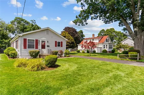 Exterior - 73 Phillips Ave, Warwick, RI 02888 photo 6 of 10
