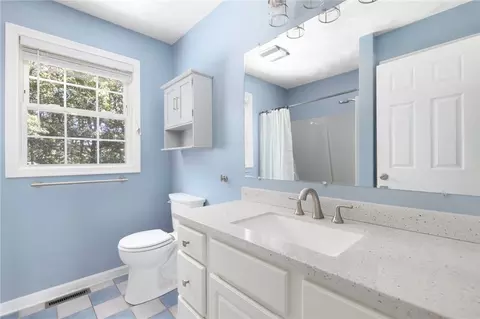 Bath - 45 Ginger Trl, Coventry, RI 02816 photo 5 of 5