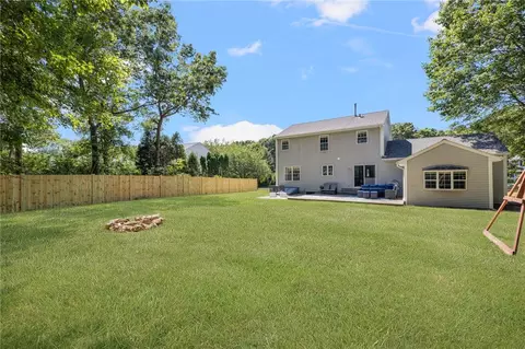 Exterior - 45 Ginger Trl, Coventry, RI 02816 photo 3 of 8