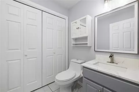 Bath - 45 Ginger Trl, Coventry, RI 02816 photo 1 of 5