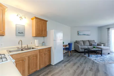 3940 Post Rd #7, Warwick, RI 02886 photo 9