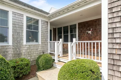 103 Ferry Landing Cir #4B, Portsmouth, RI 02871