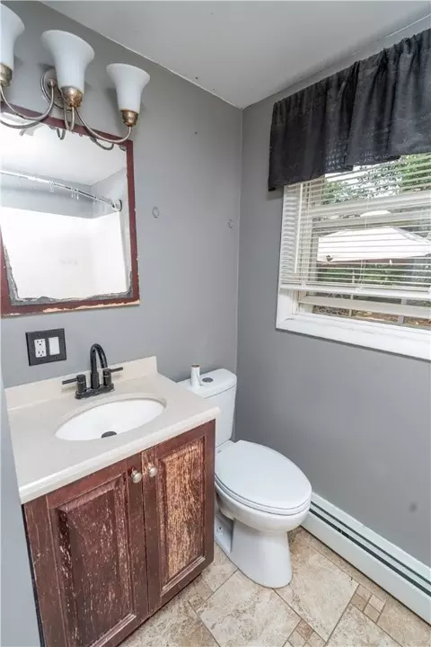 25 Patton St, Coventry, RI 02816 photo 17