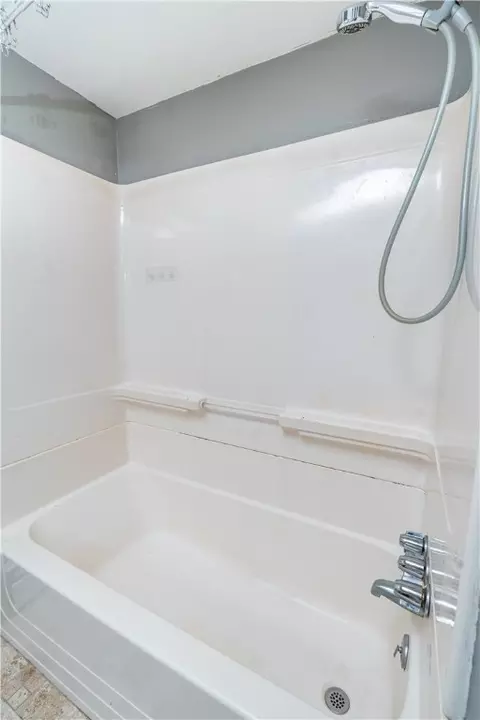 25 Patton St, Coventry, RI 02816 photo 20