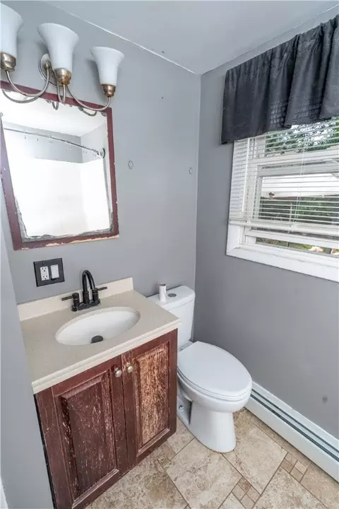 25 Patton St, Coventry, RI 02816 photo 19