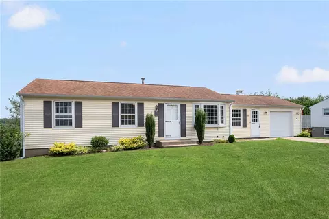 27 Mark Fore Dr, West Warwick, RI 02893