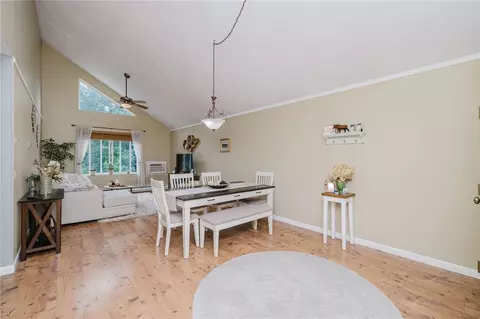 200 Woodlawn Ave #C-309, North Providence, RI 02904