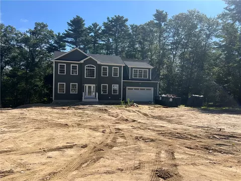 870 Hill Farm Rd, Coventry, RI 02816