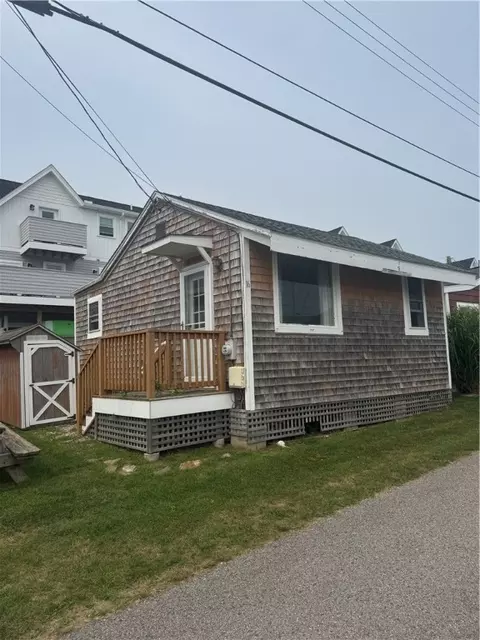854 Matunuck Beach Rd, South Kingstown, RI 02879