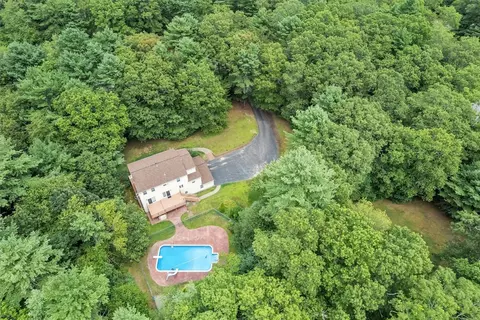 31 Estate Dr, Exeter, RI 02822 photo 38