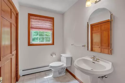 31 Estate Dr, Exeter, RI 02822 photo 17