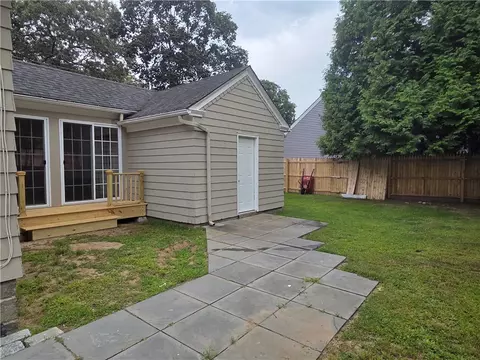 173 Trinity St, Warwick, RI 02886 photo 30