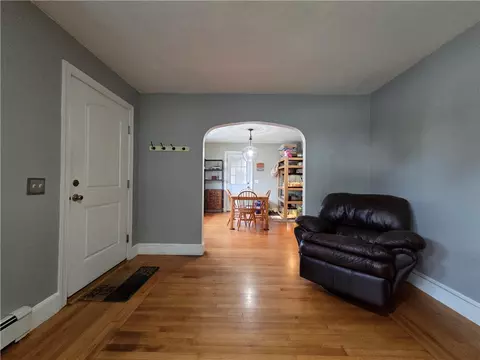 173 Trinity St, Warwick, RI 02886 photo 10