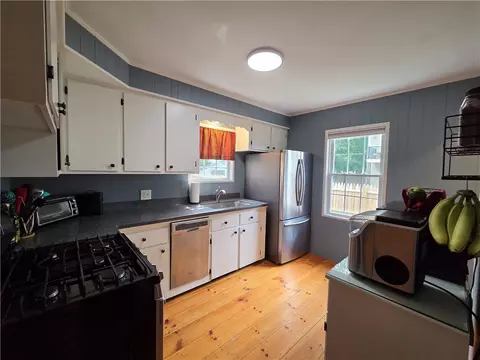 173 Trinity St, Warwick, RI 02886 photo 15