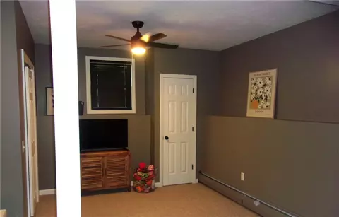 87 Holmes Rd, Warwick, RI 02888 photo 17