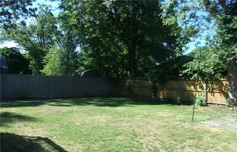 87 Holmes Rd, Warwick, RI 02888 photo 19