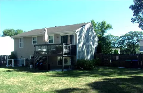 87 Holmes Rd, Warwick, RI 02888 photo 20