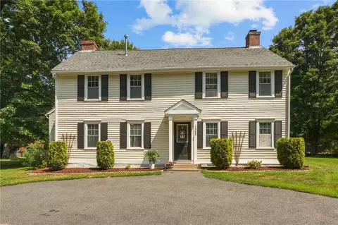 1345 Tarkiln Rd, Burrillville, RI 02830