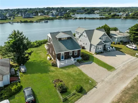 76 Peninsula Rd, South Kingstown, RI 02879 photo 2