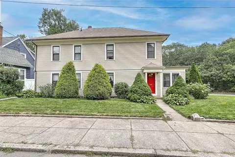 138 Sheffield Ave, Pawtucket, RI 02860
