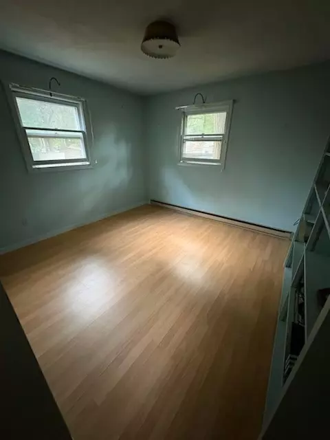 Bedroom - 5 Cedar Grove Dr, Exeter, RI 02822 photo 5 of 7