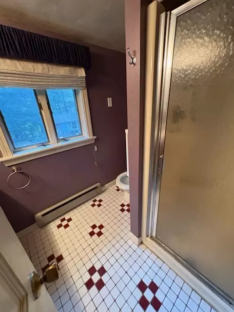 Bath - 5 Cedar Grove Dr, Exeter, RI 02822 photo 2 of 3