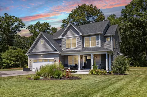 51 Kenyon Hill Trl, Richmond, RI 02898