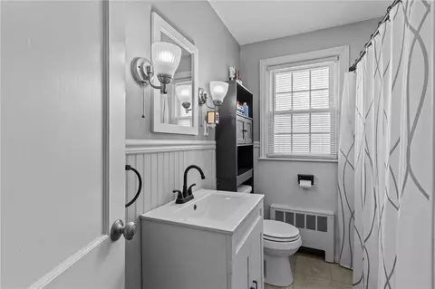 99 Ruskin Ave, Woonsocket, RI 02895 photo 19