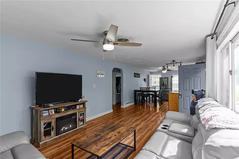 99 Ruskin Ave, Woonsocket, RI 02895 photo 12
