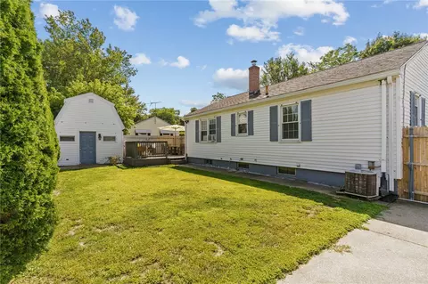 99 Ruskin Ave, Woonsocket, RI 02895 photo 32