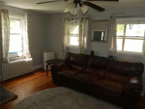 554 Coe St, Woonsocket, RI 02895 photo 11