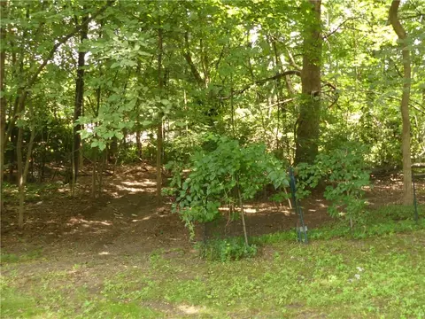554 Coe St, Woonsocket, RI 02895 photo 22