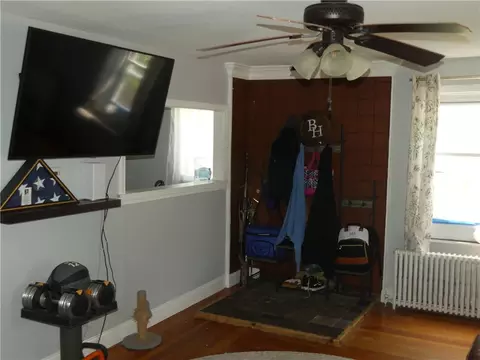 554 Coe St, Woonsocket, RI 02895 photo 10