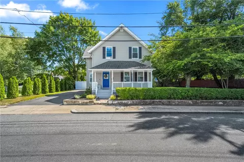 157 Turner Ave, Riverside, RI 02915