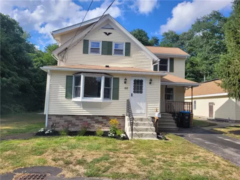 60 Williams St, North Smithfield, RI 02896