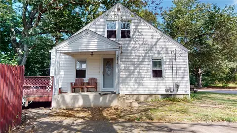 Exterior - 1 Cedar Tree Ln, Coventry, RI 02816 photo 5 of 10